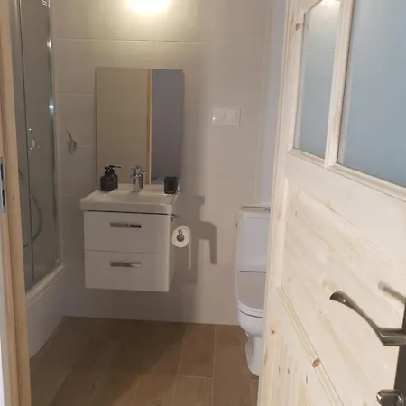 Lägenhet Nowy 2 Przy Termach Cieplickich Jelenia Góra