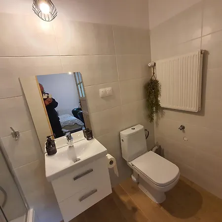 Nowy 2 Przy Termach Cieplickich * Jelení Hora