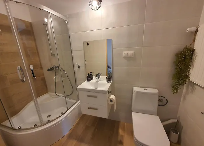 Nowy 2 Przy Termach Cieplickich